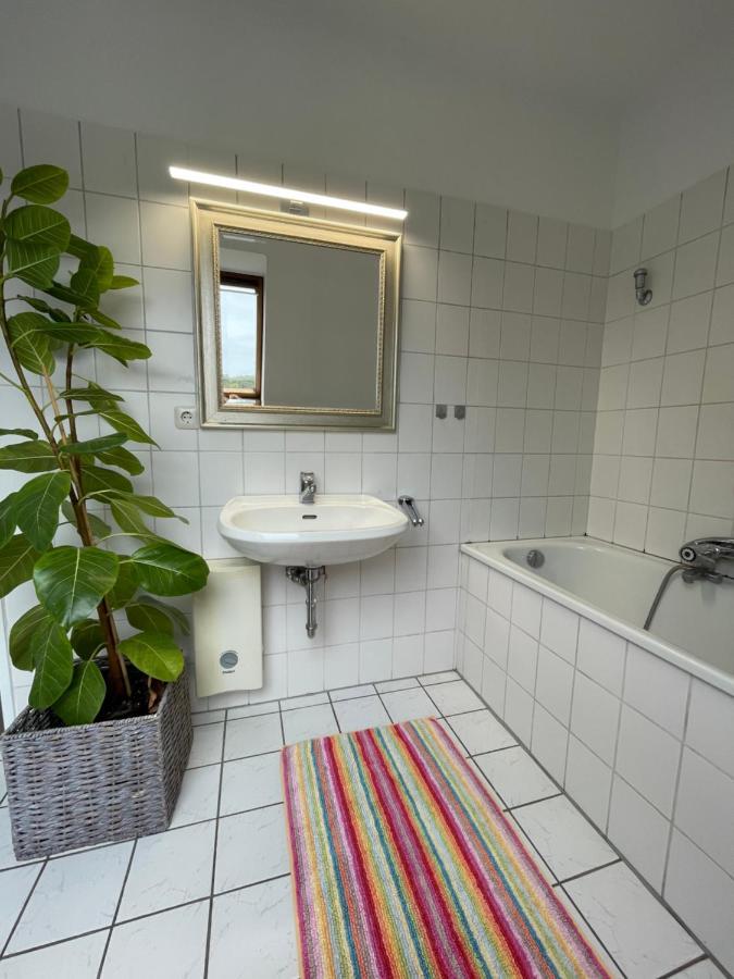 Appartement Mit Zwei Schlafzimmern Borgholzhausen ภายนอก รูปภาพ